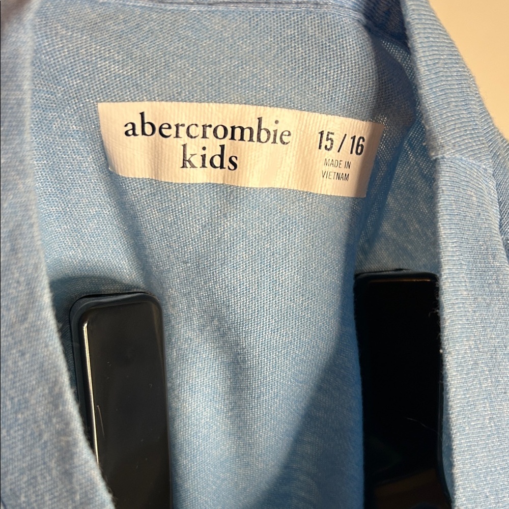 Abercrombie Kids Light Blue Short Sleeve Tee - Picture 2 of 5